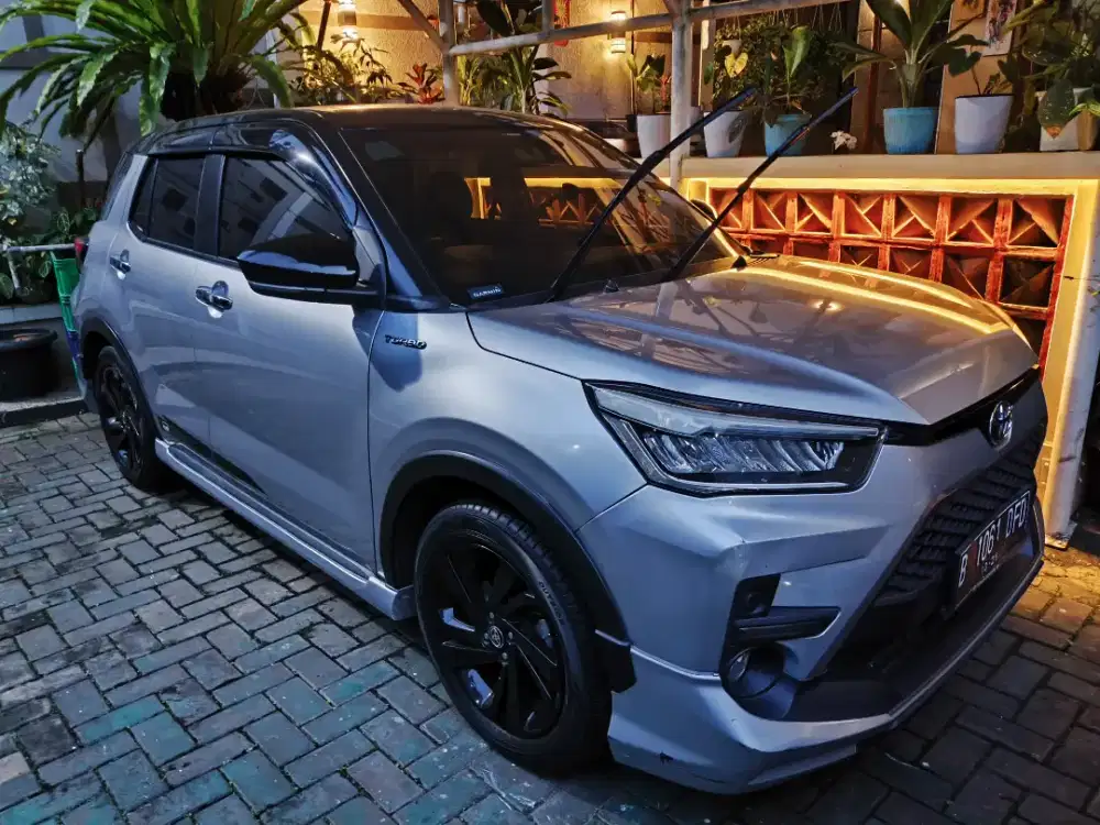 Jual Raize 1.0 Turbo GR TSS Twotone 2021