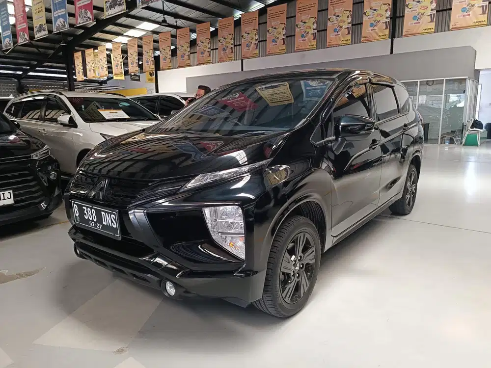 Mitsubishi Xpander Sport Black Edition Rockford AT 2021 / 2022