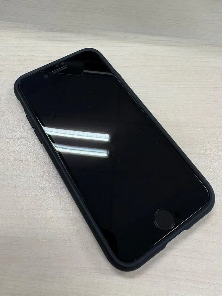 Apple iPhone SE 3 (2022) 128GB Black