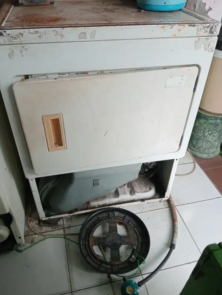 Di jual peralatan laundry