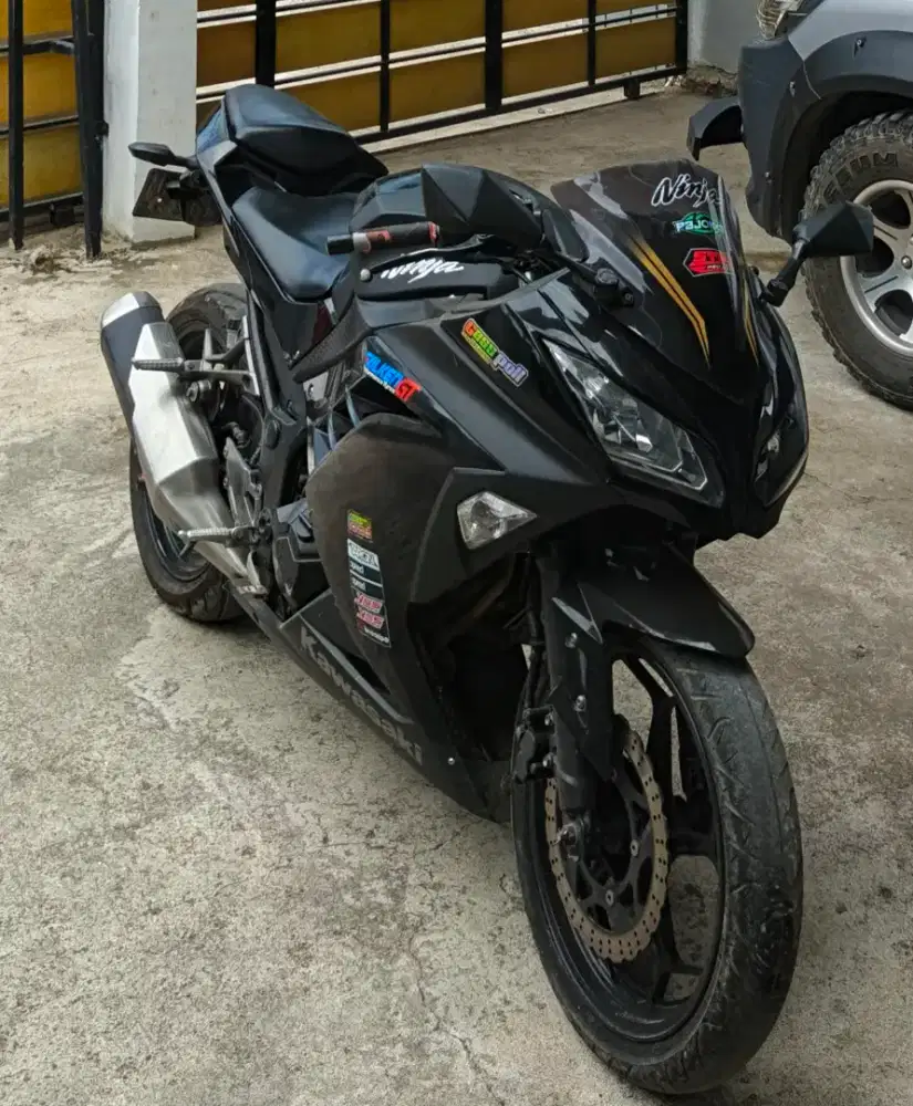 Kawasaki ninja fi 250cc 4tak 2 cylinder