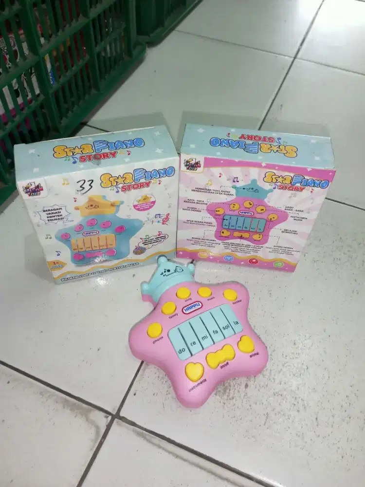 Mainan Anak Piano Star Baterai