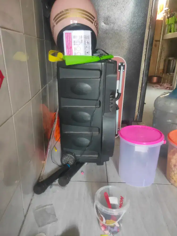 Speaker bluetooth 15 in