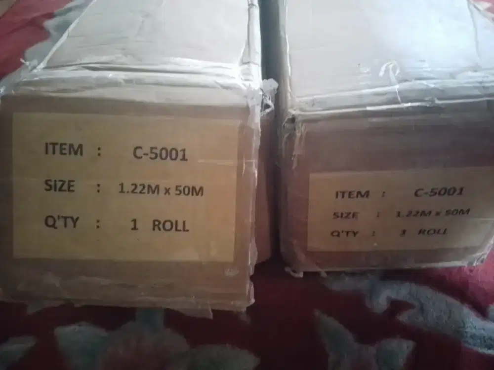 Stiker Sanblas Putih Buram