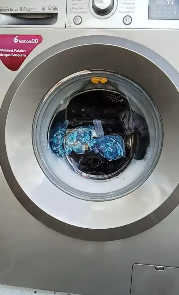 Mesin cuci x apartmen masih seperti baru