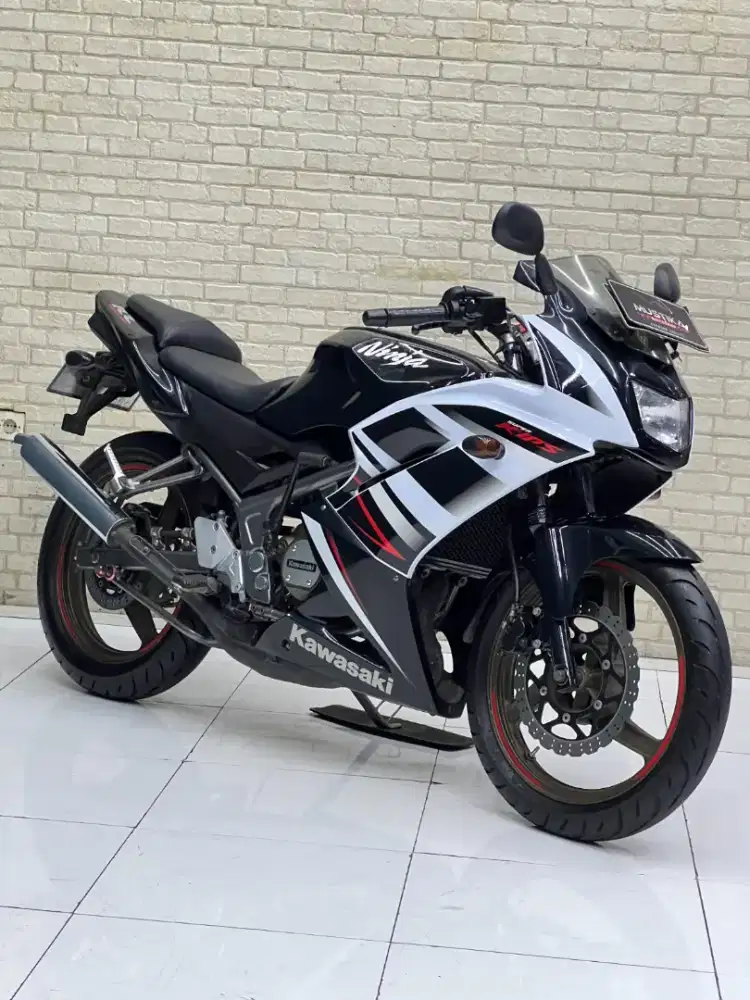 KAWASAKI NINJA KRR 2015 - Chintia Mustika