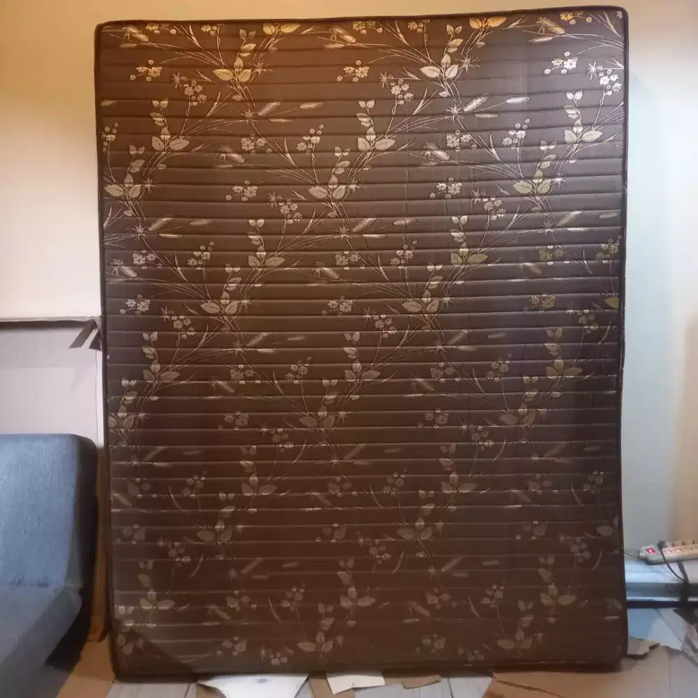 DIPAN SPRINGBED QUEEN GUHDO UK NO 2