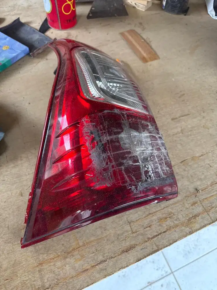 Stoplamp Grand Avanza