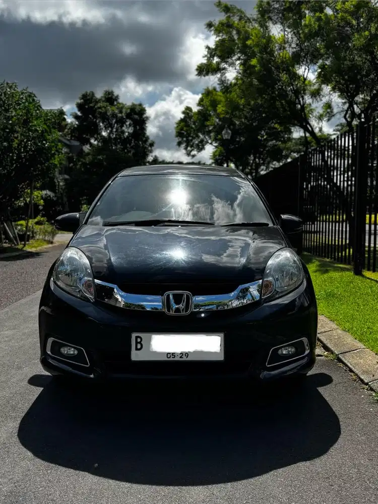 Dijual CASH Mobilio E A/T 2016 Facelift