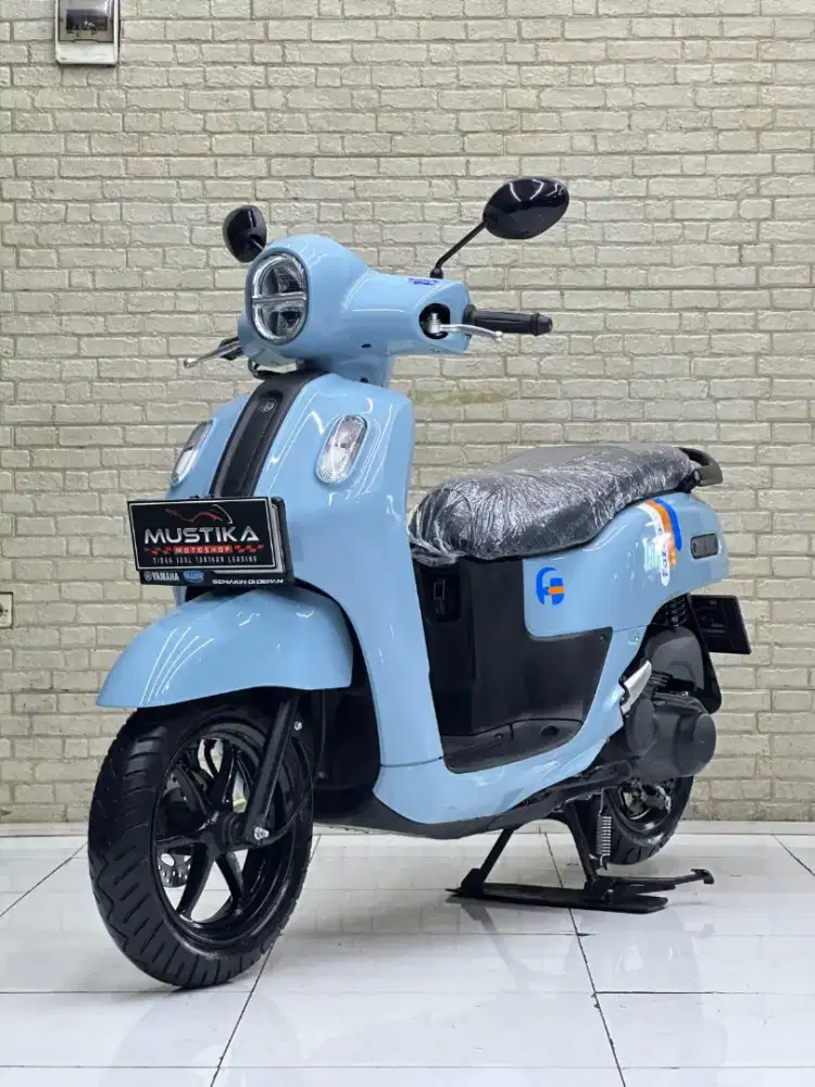 YAMAHW FAZZIO 2025 - Chintia Mustika