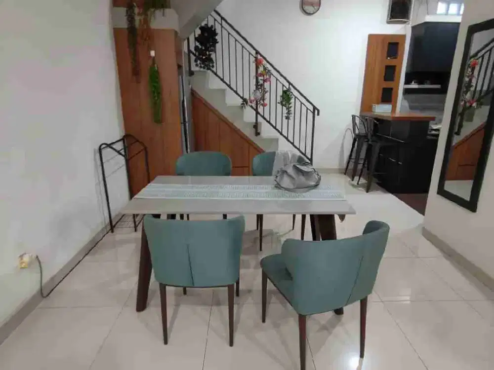 RUMAH MINIMALIS FURNISHED 1 LANTAI DI BATUNUNGGAL