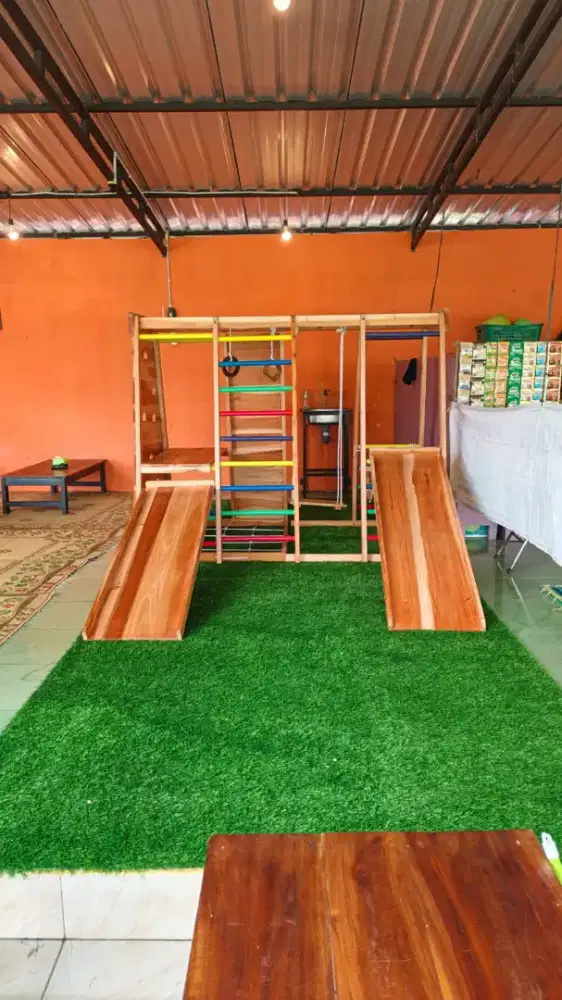 Pusatnya rumput sintetis terlengkap