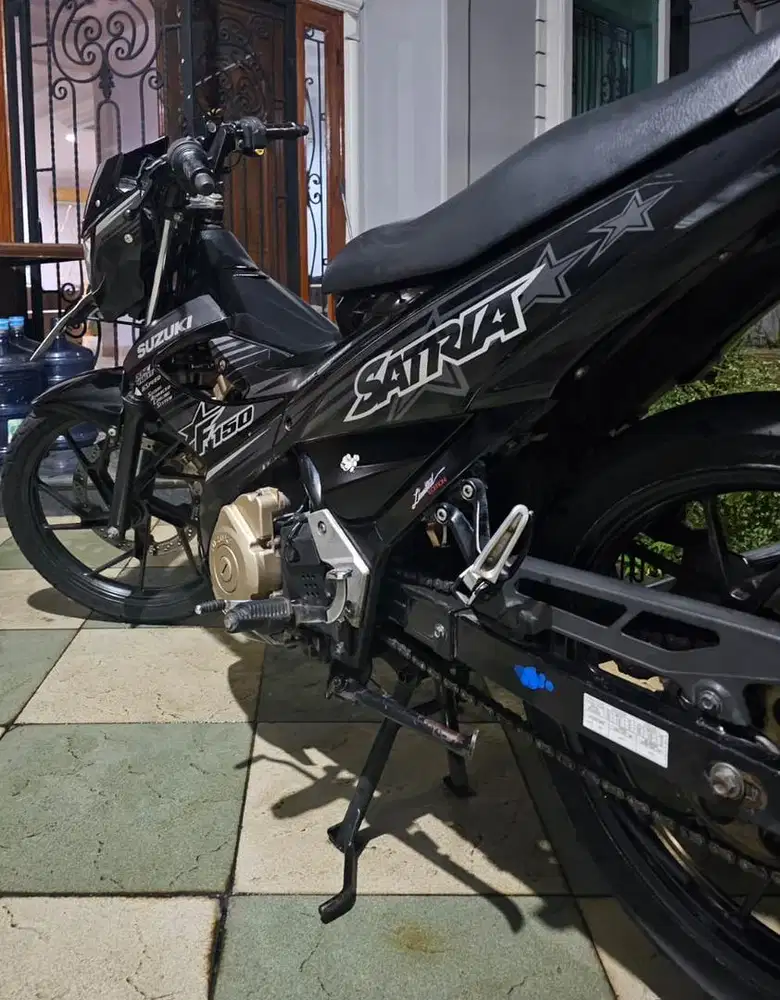 SATRIA FU th 2015