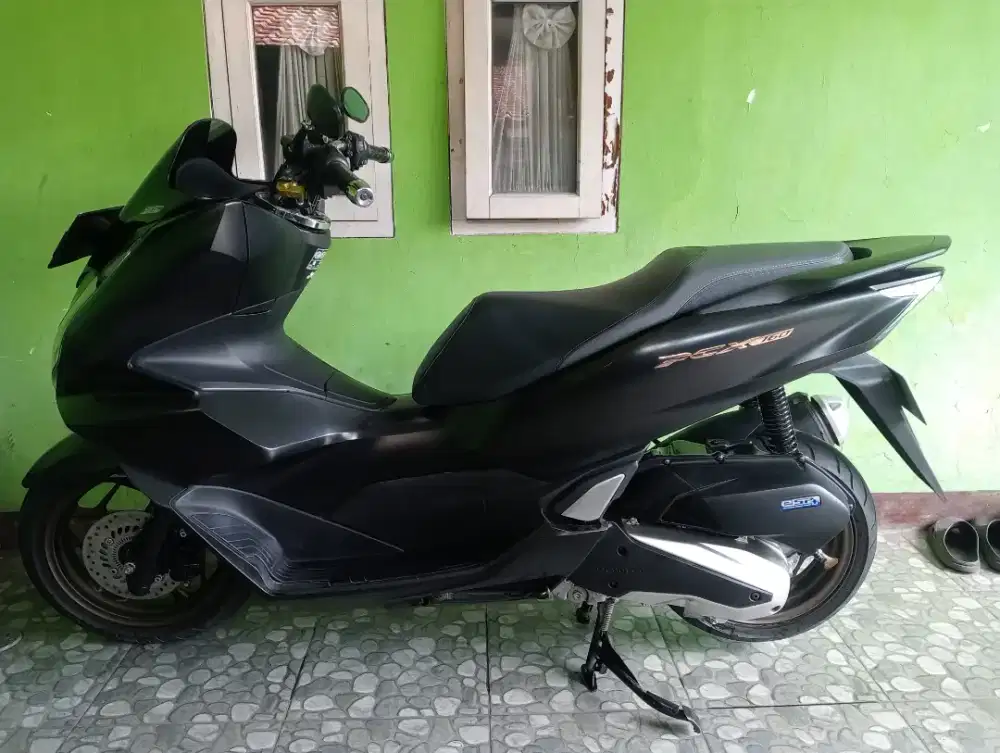 SANGAT ISTIMEWA PCX ABS 23KODYA Orisinil Terawat Km Rendah SIAP PAKAI
