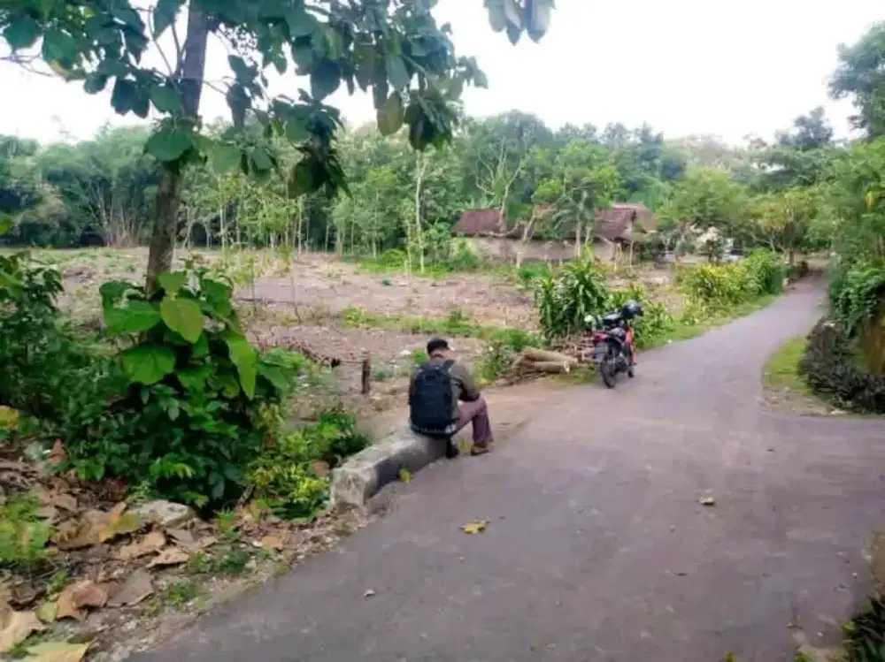 Dekat SDN 2 Kaliwedi Gondang