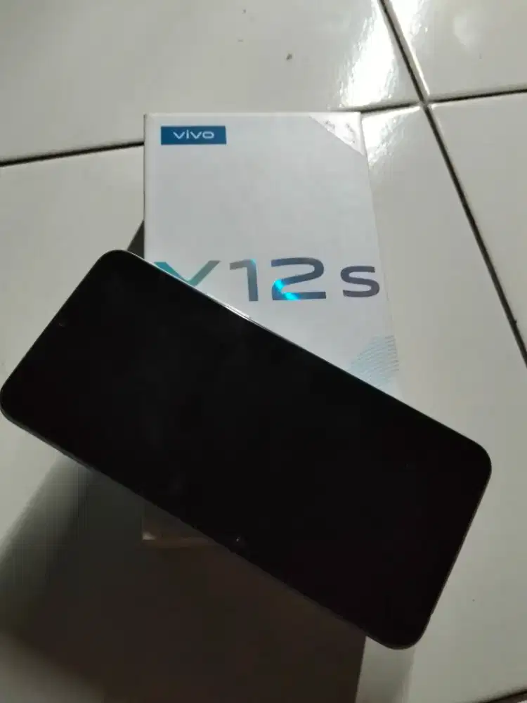 Dijual Hp vivo Y12s