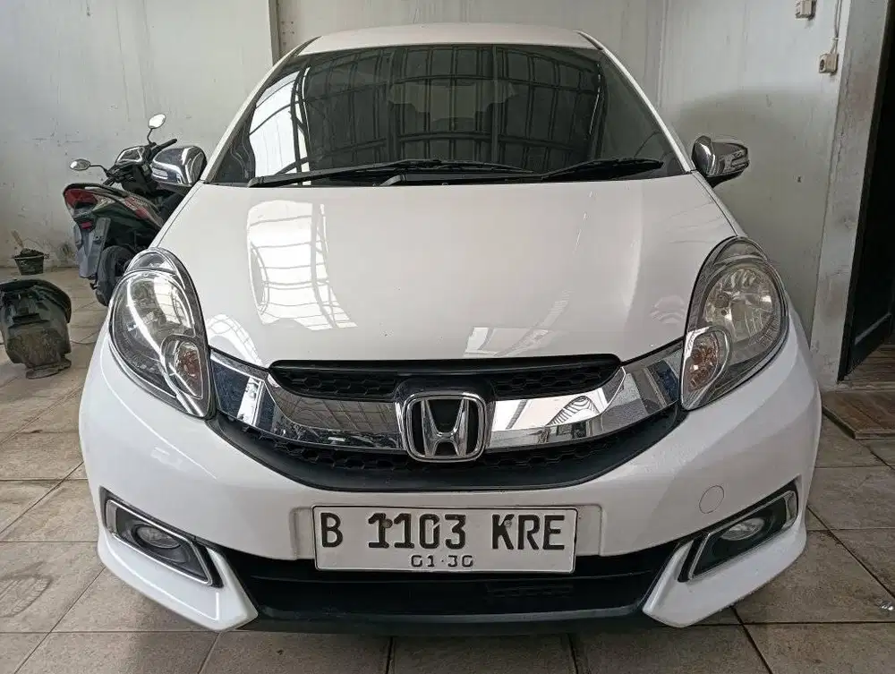 Honda Mobilio E at prestige DP 5jt tahun 2014