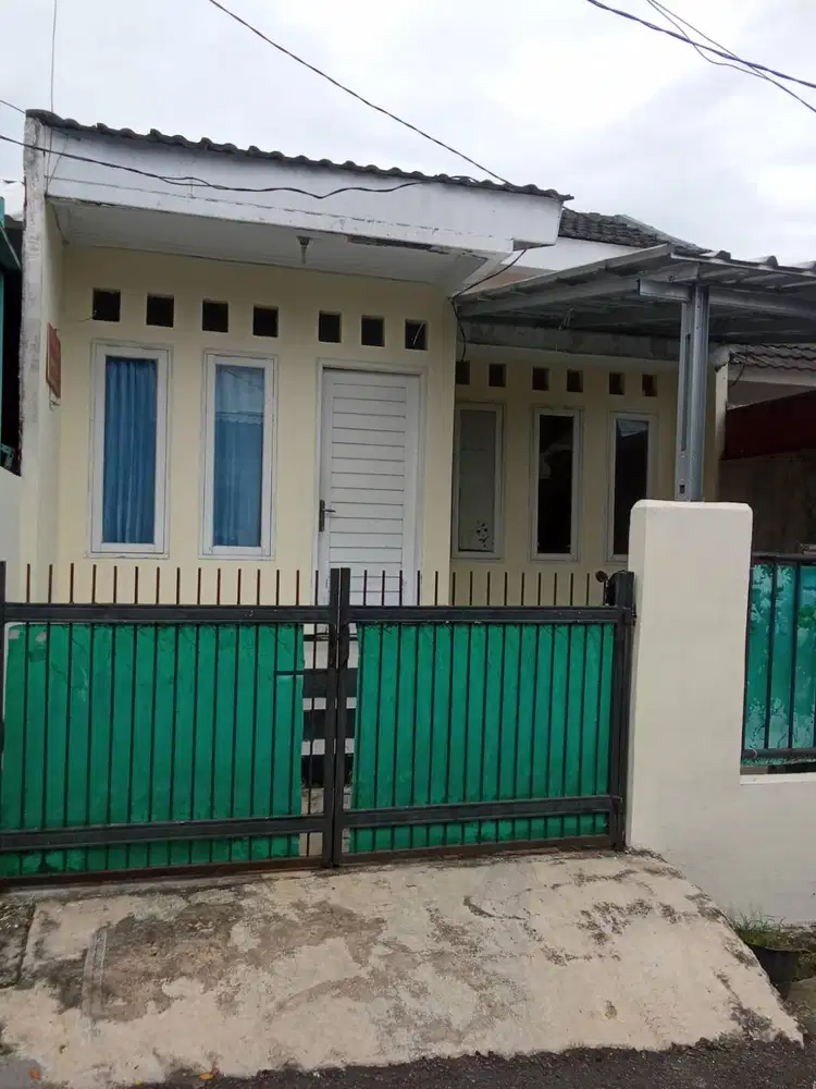 Rumah dikontrakkan Pamulang Village Pondok Petirk Petir, Bojongsari,