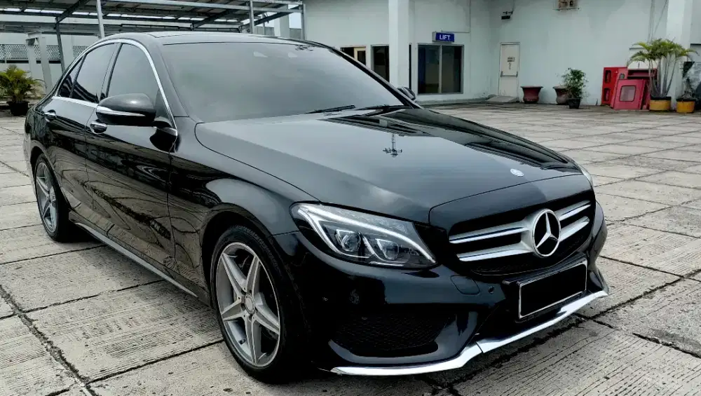 MERCEDES BENZ C250 AMG LINE 2015