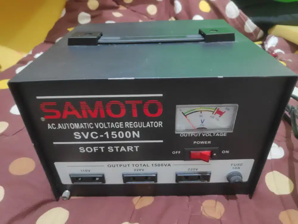 Stabilizer SAMOTO 1500 watt
