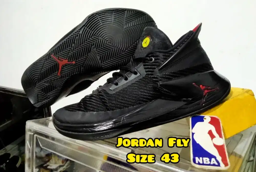 Sepatu Basket Nike Jordan Fly Lockdown