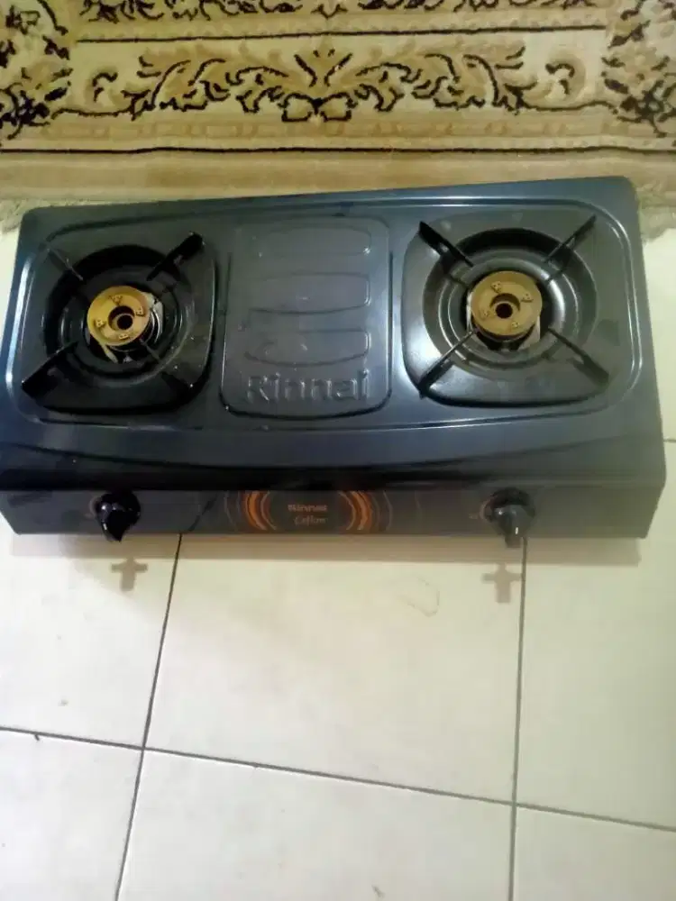 Kompor gas 2 tungku Rinnai