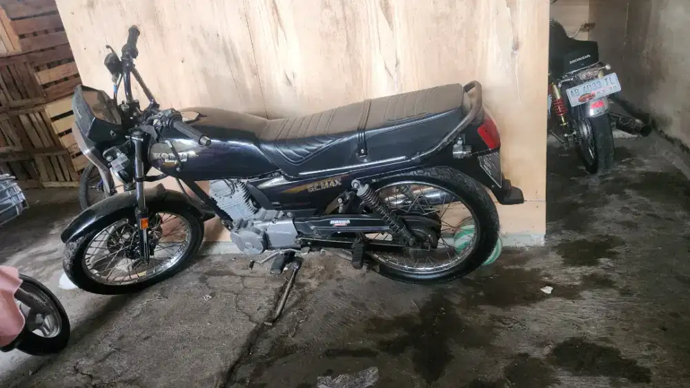 Honda Gl max orian ab sleman