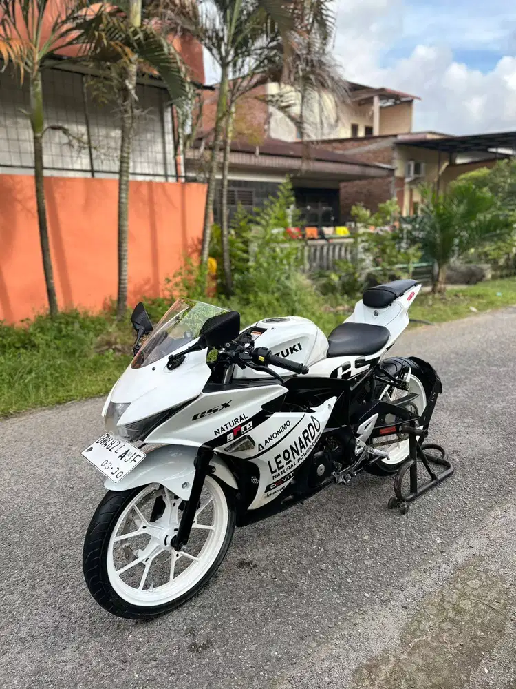 Suzuki GSX R 150 Tahun 2019 Pemakaian 2020