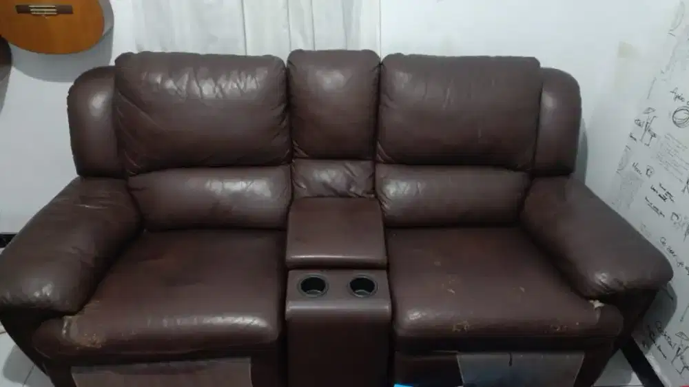 Sofa teater 2 seater harga banting