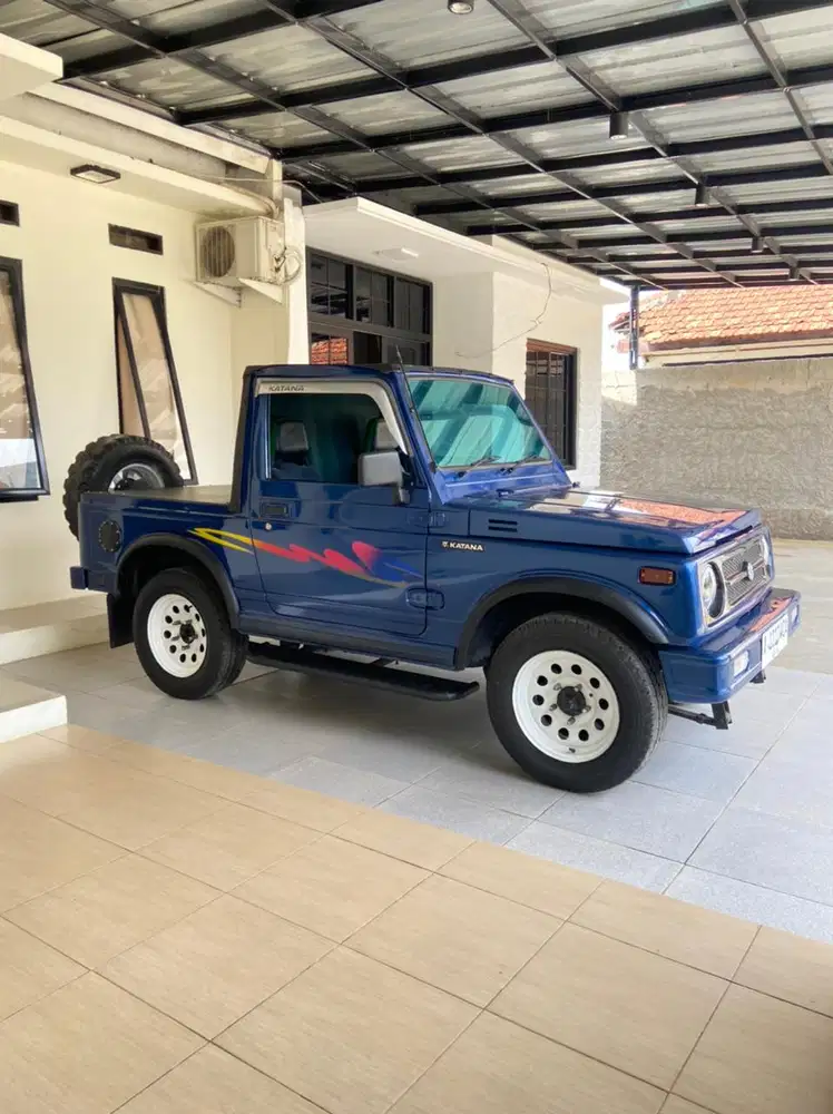 Suzuki Katana 1989 Bensin