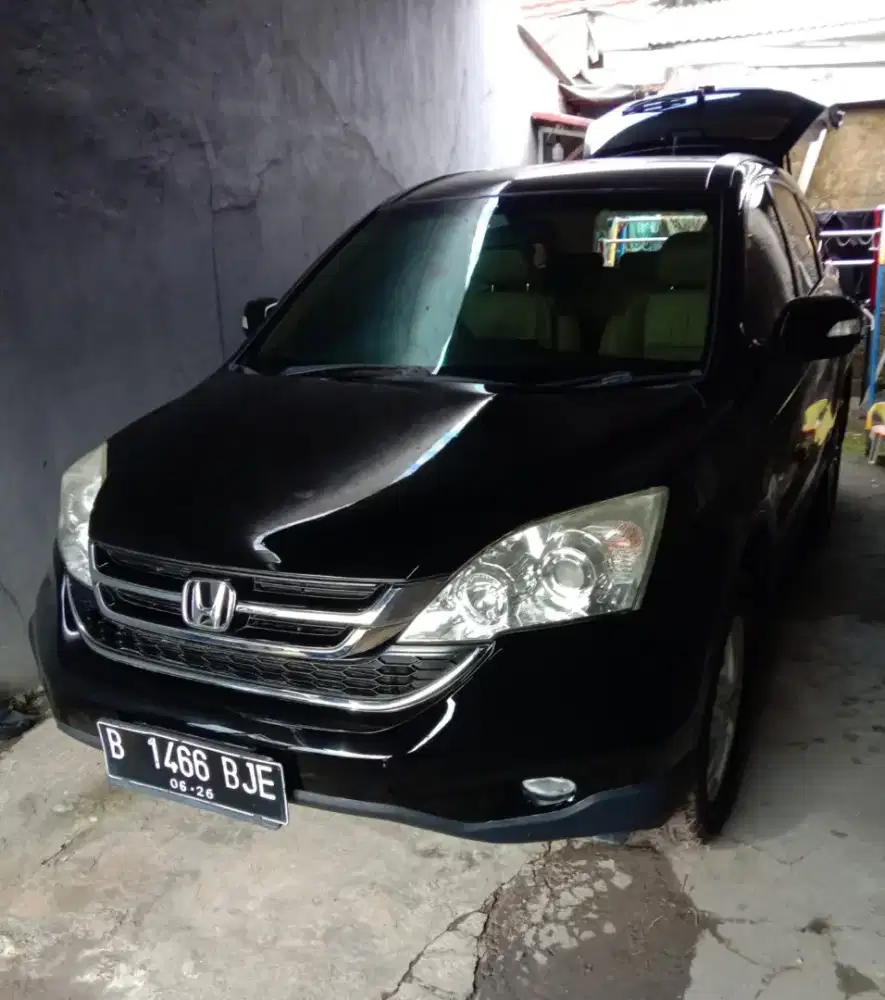 HONDA CRV 2,4 AT HITAM 2011
