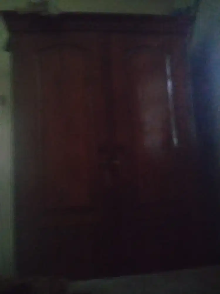 DIJUAL CEPAT BU MEJA PANJANG PENINGGALAN ALM ORANG TUA