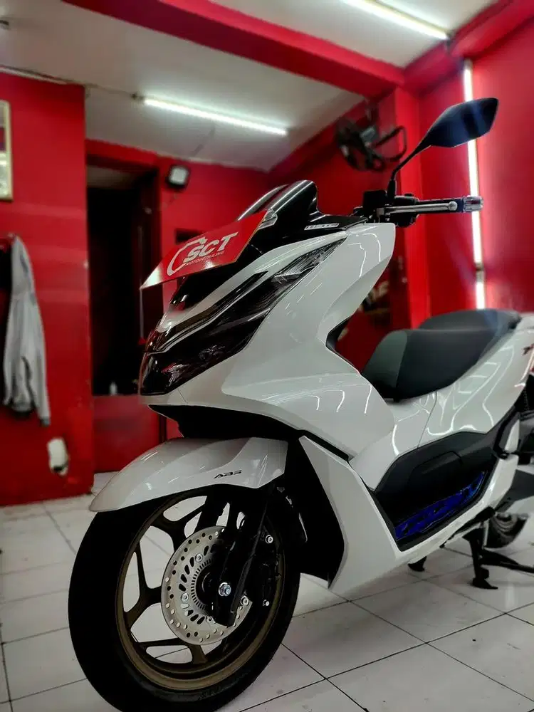 Dijual Motor PCX 160 Putih ABS 2024, sudah di Coating Premium Scuto
