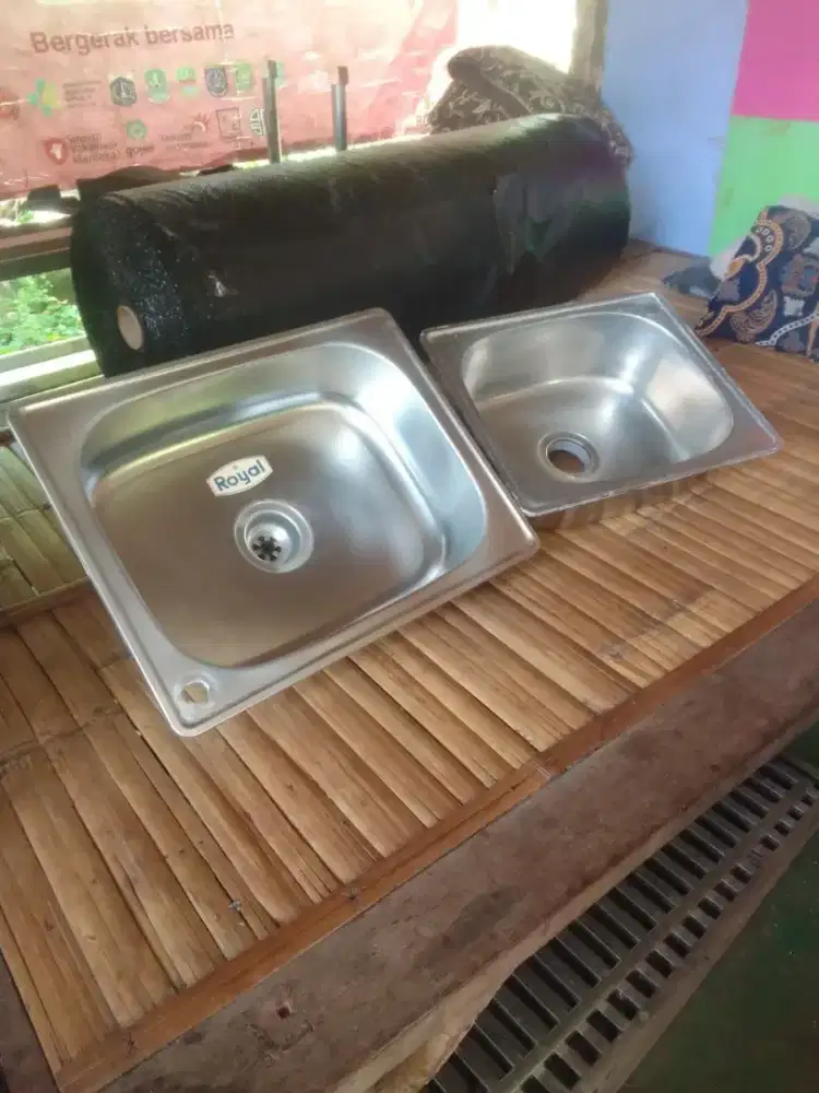 Royal bak sink tanam