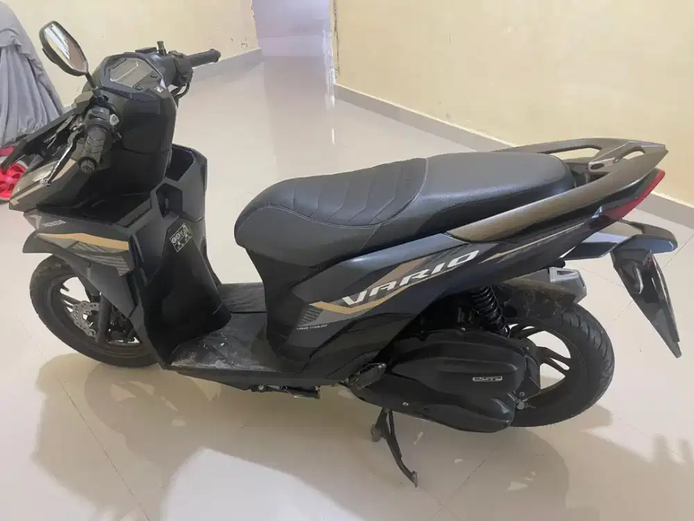 VARIO 125 CBS ISS
