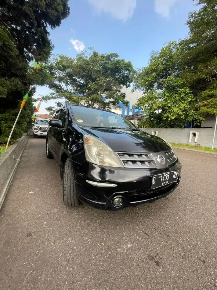 Grand Livina XV A/T 2009
Mobil Bagus dan Terawat