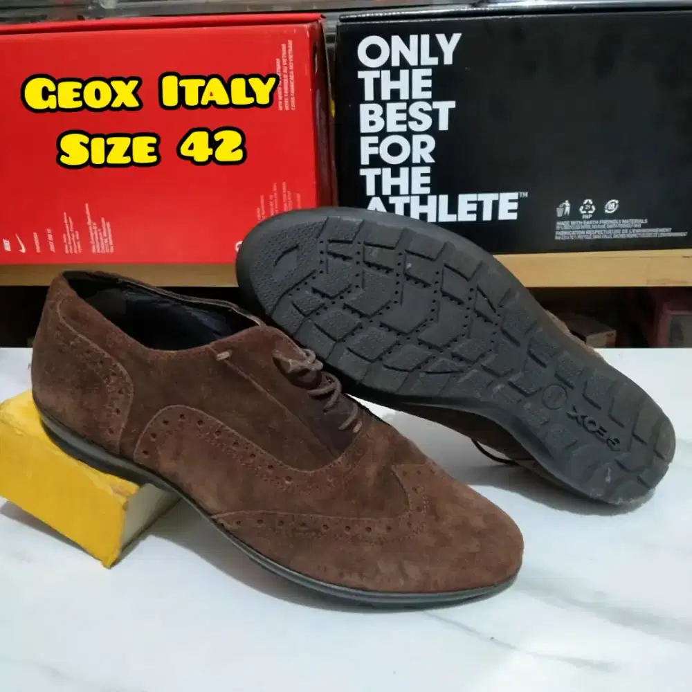 Sepatu Casual Geox Italy