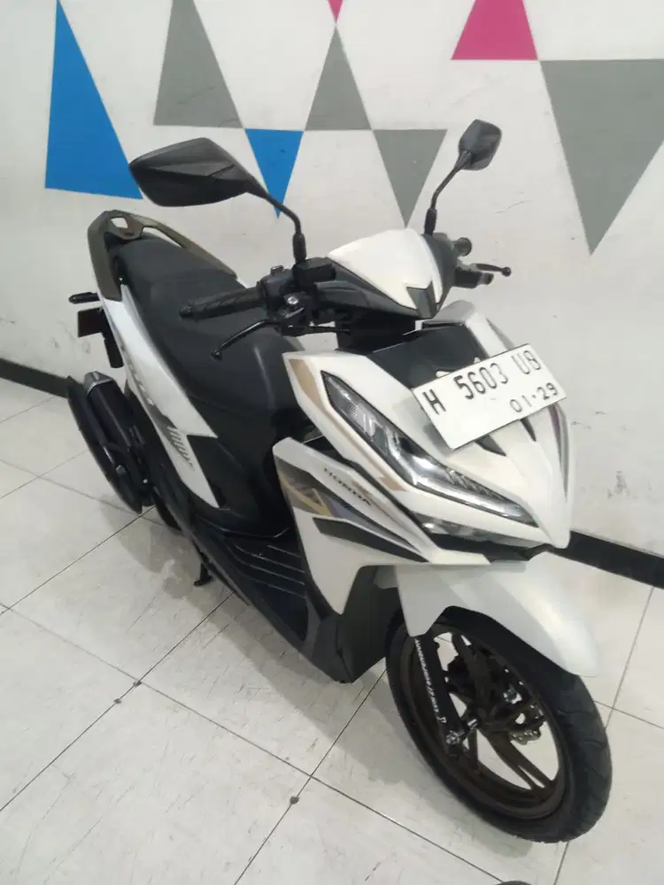 Honda VARIO CBS ISS keyless 2023 LOW KM