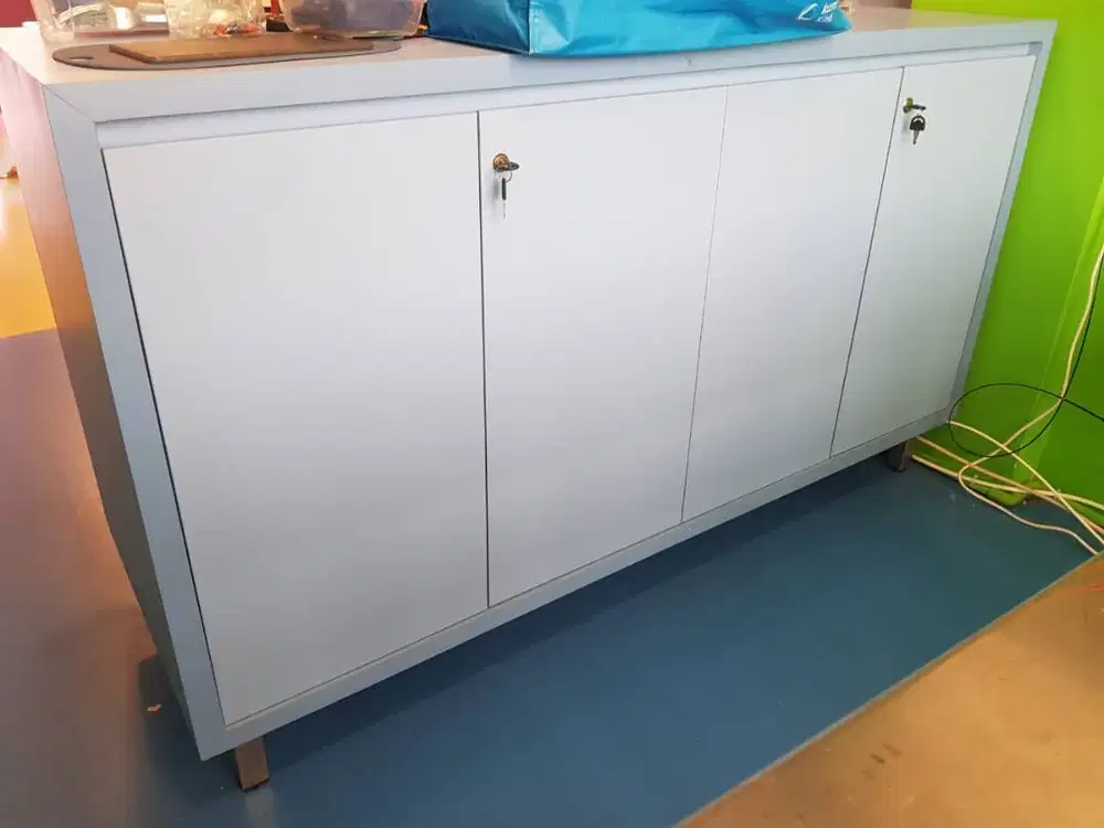 LEMARI SECOND - BAGUS