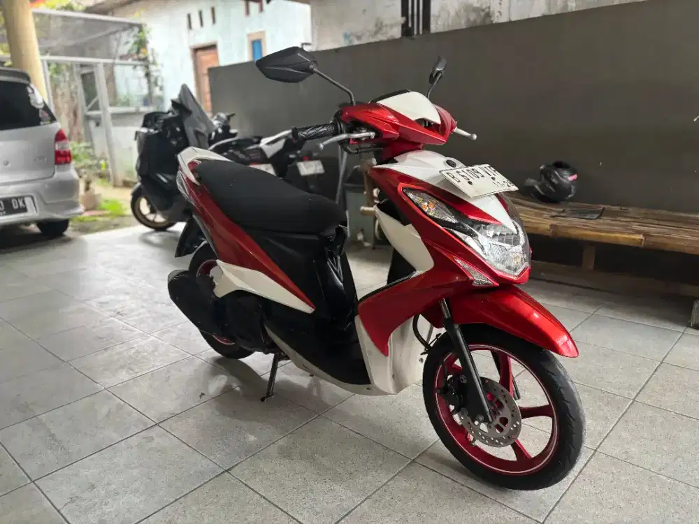 YAMAHA XEON GT TH 2013
