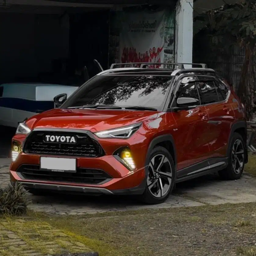 (CASH) Yaris Cross GR Hybrid Two Tone 2023