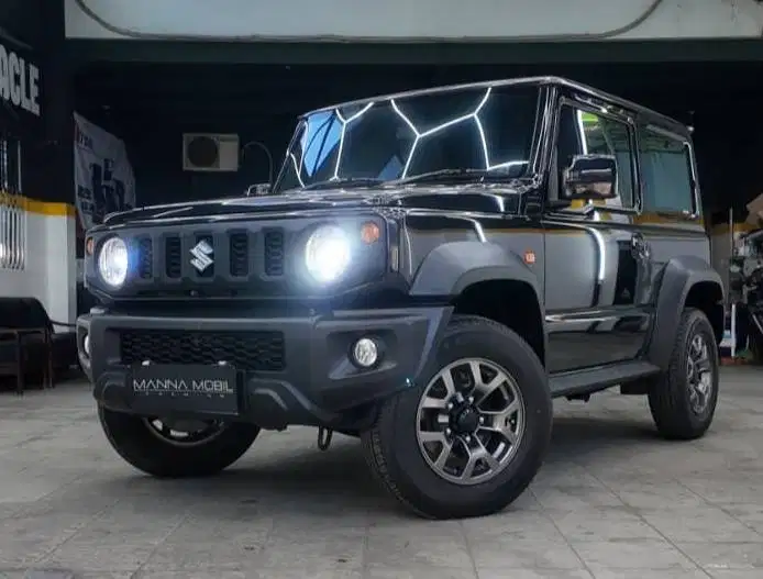 KM 10RB - SUZUKI JIMNY 2 DOORS 4X4 A/T - 2020