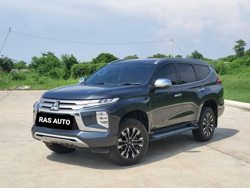 Mitsubishi Pajero Dakar 4x2 AT 2022 Abu Abu