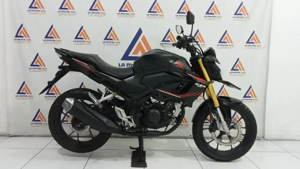 CASH/KREDIT CB 150R STREETFIRE ISTIMEWA 2023 (PAYLATER/KREDIVO/CC 0%)