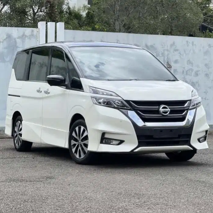 (CASH) Nissan Serena 2.0 Highway Star 2019