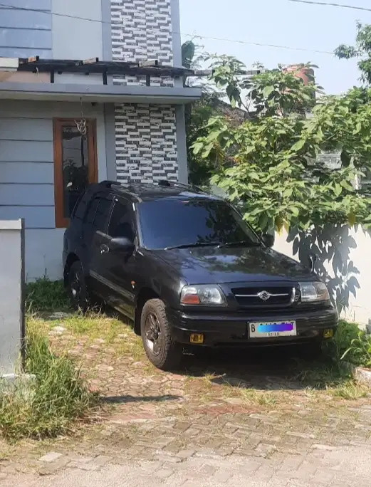 Suzuki Escudo 2004 Bensin