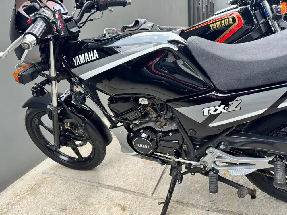 Yamaha RXZ 1991 Hitam