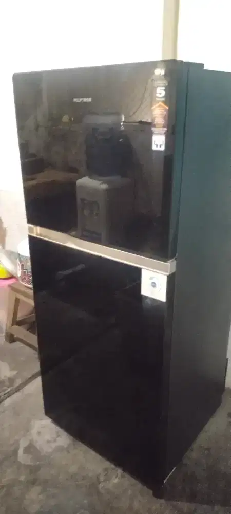 Kulkas Polytron 2 pintu