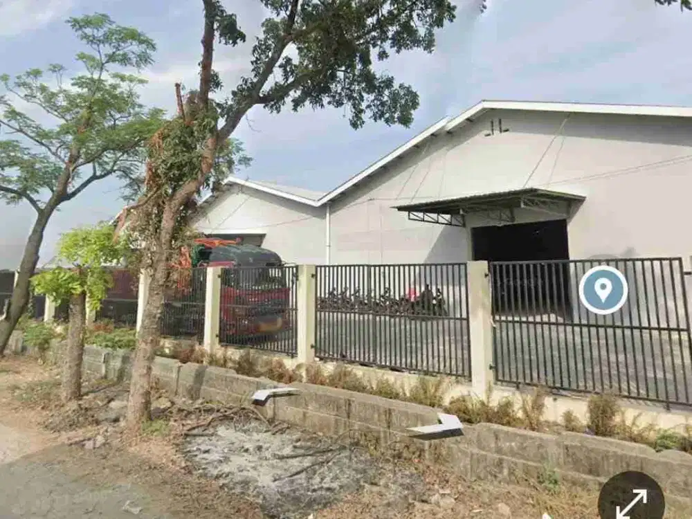 JUAL GUDANG RAYA BYPASS SUKOMORO NGANJUK DEKAT TOL AKSES CONTAINER 40FT BAGUS