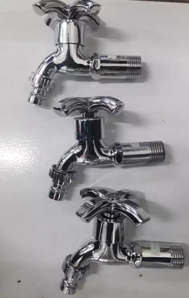 Di jual keran masih baru
Merk fio 1/2 in